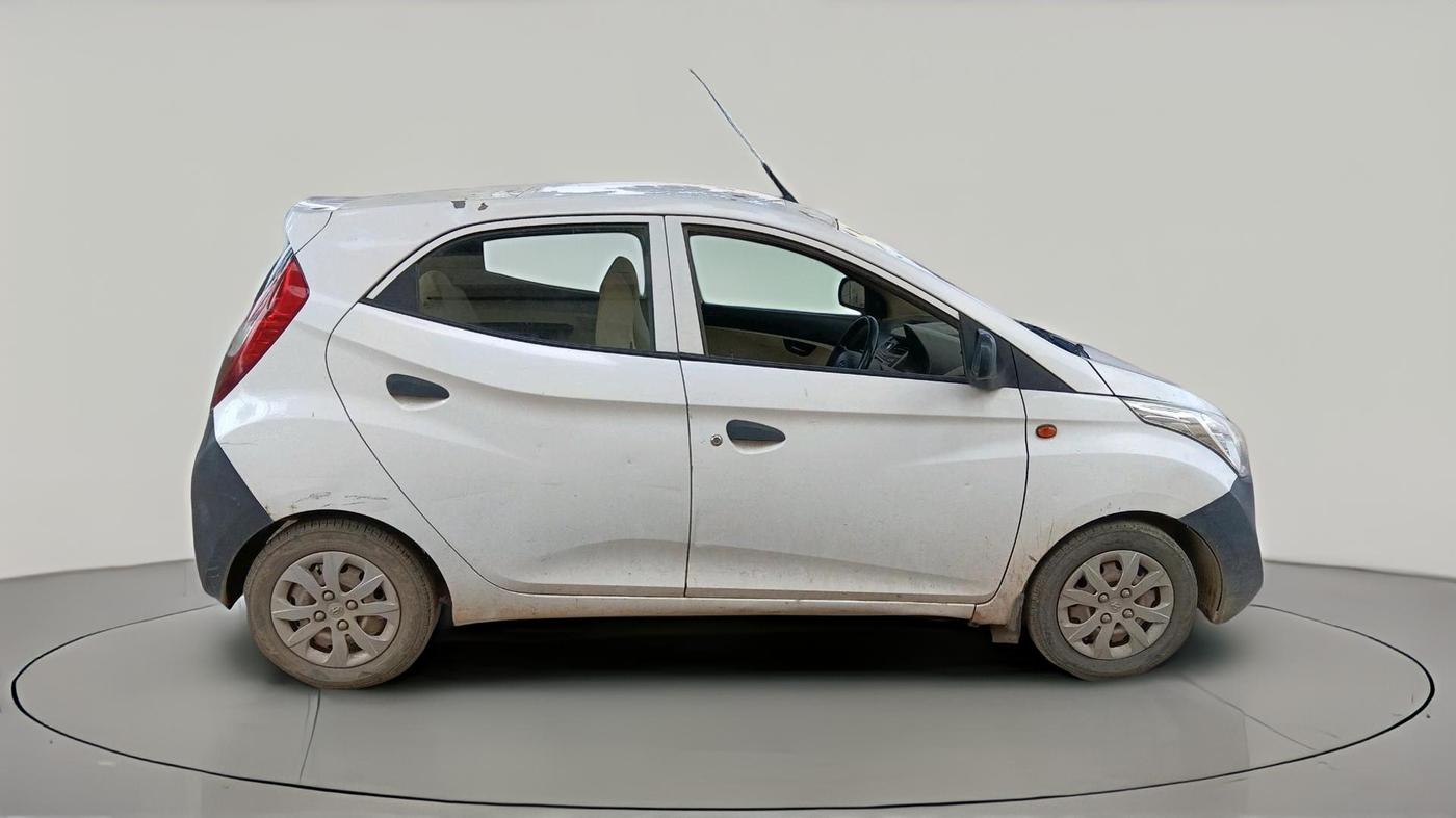 2015 Hyundai Eon MAGNA +, Petrol, Manual, 69,646 km, exterior