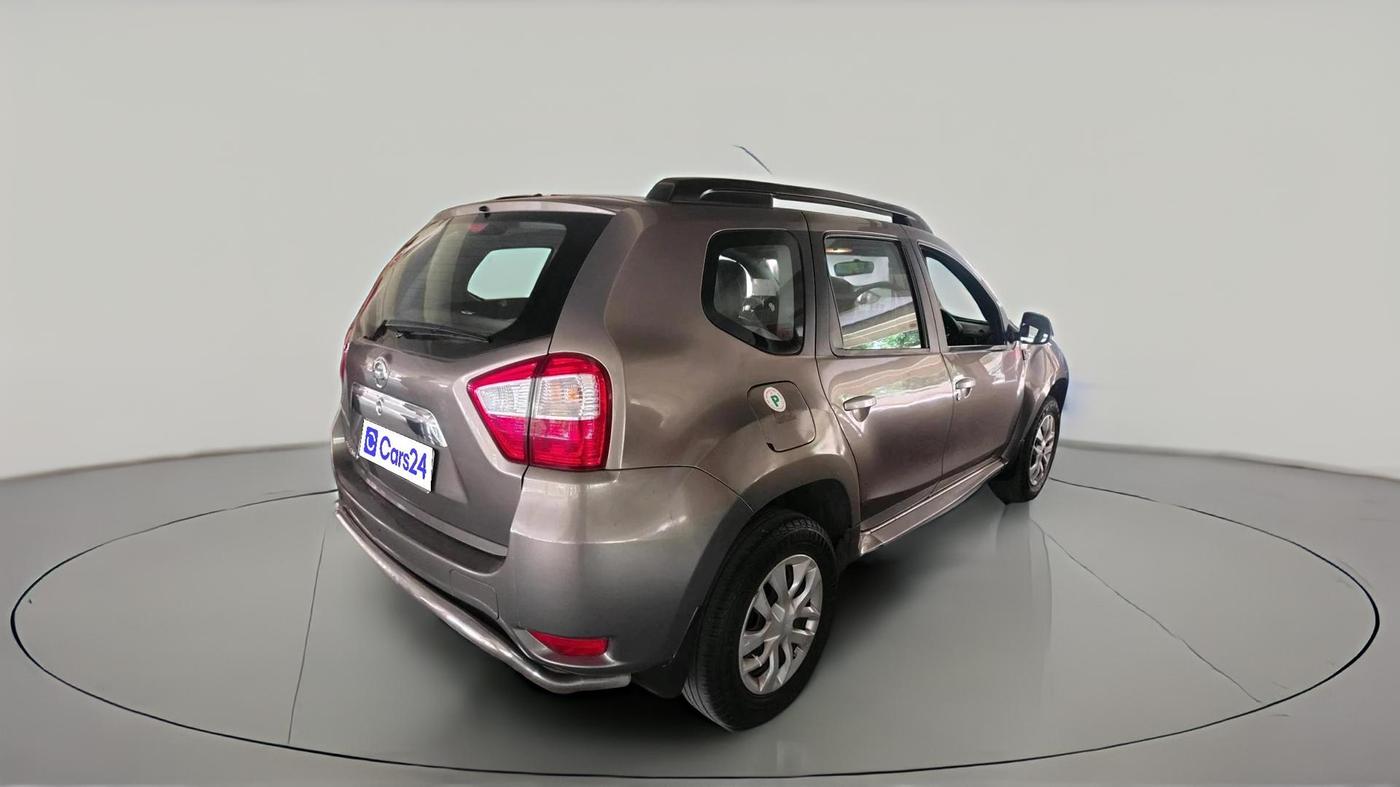 2017 Nissan Terrano XL (P), Petrol, Manual, 96,956 km, exterior