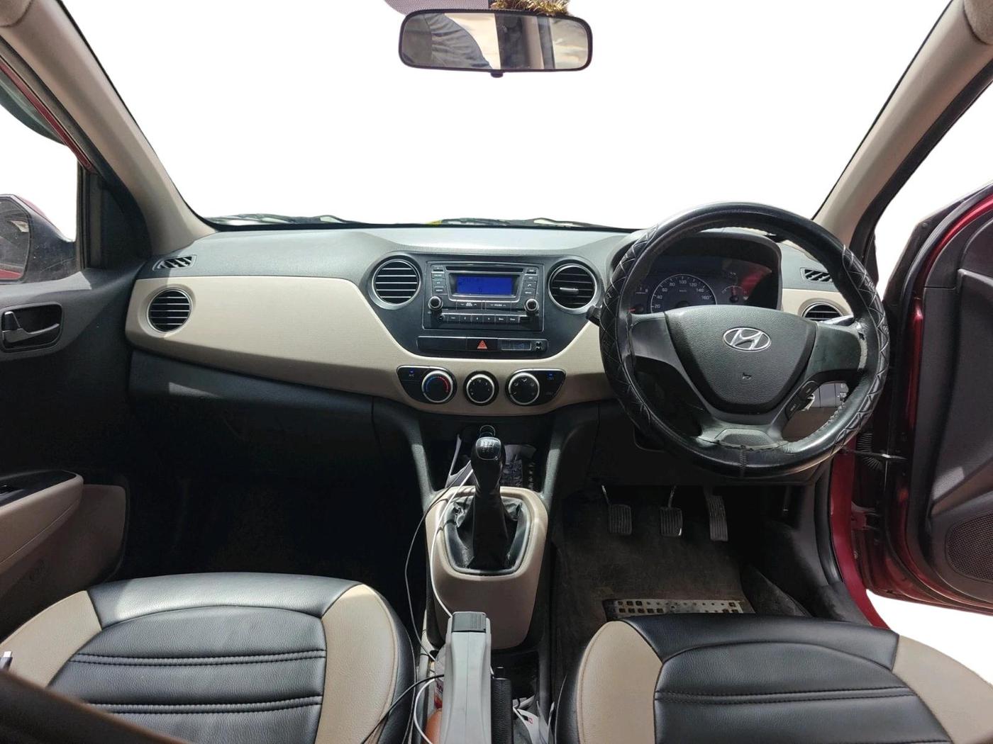 2015 Hyundai Grand i10 MAGNA 1.2 KAPPA VTVT, Petrol, Manual, 1,91,360 km, interior