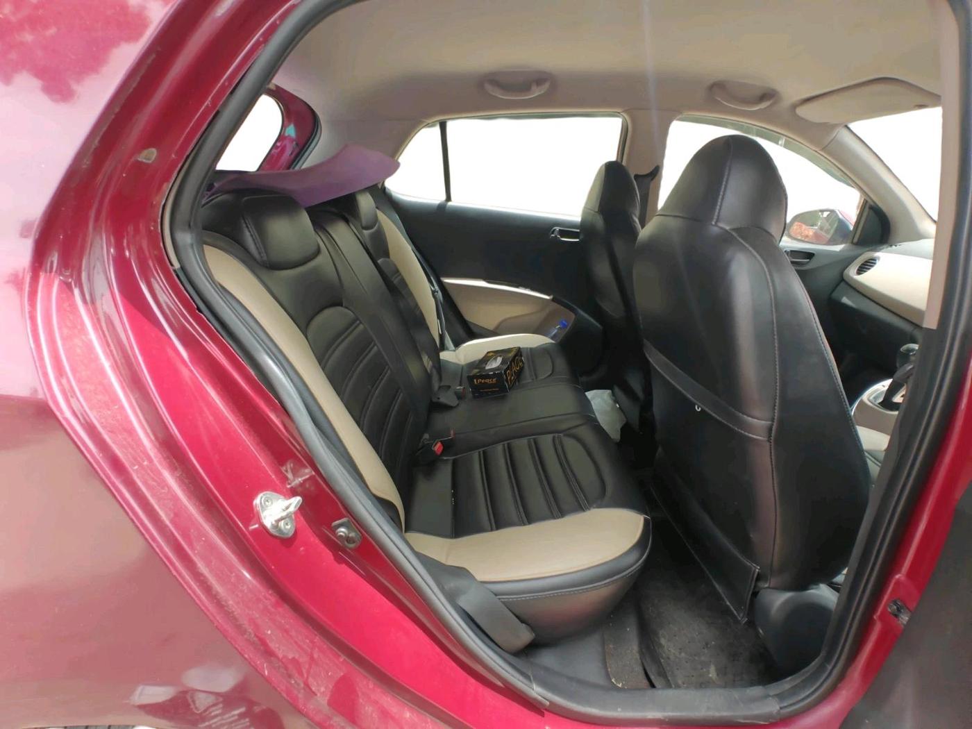2015 Hyundai Grand i10 MAGNA 1.2 KAPPA VTVT, Petrol, Manual, 1,91,360 km, interior