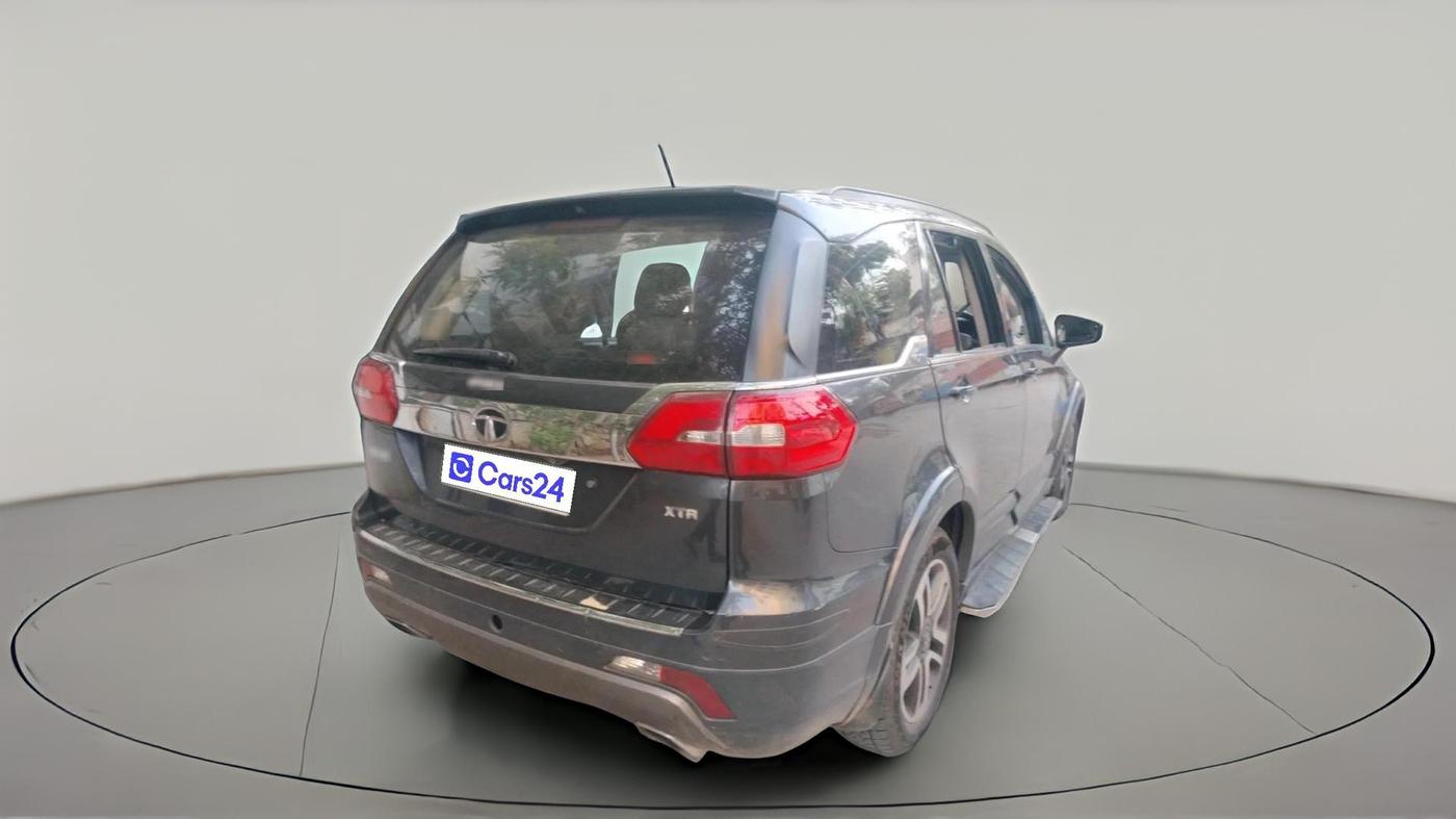 2018 Tata Hexa XTA 4X2 6 STR, Diesel, Automatic, 2,27,160 km, exterior