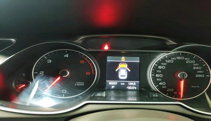 2013 Audi A4 2.0 TDI, Diesel, Automatic, 90,037 km, interior