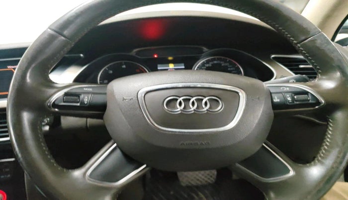 2013 Audi A4 2.0 TDI, Diesel, Automatic, 90,037 km, interior