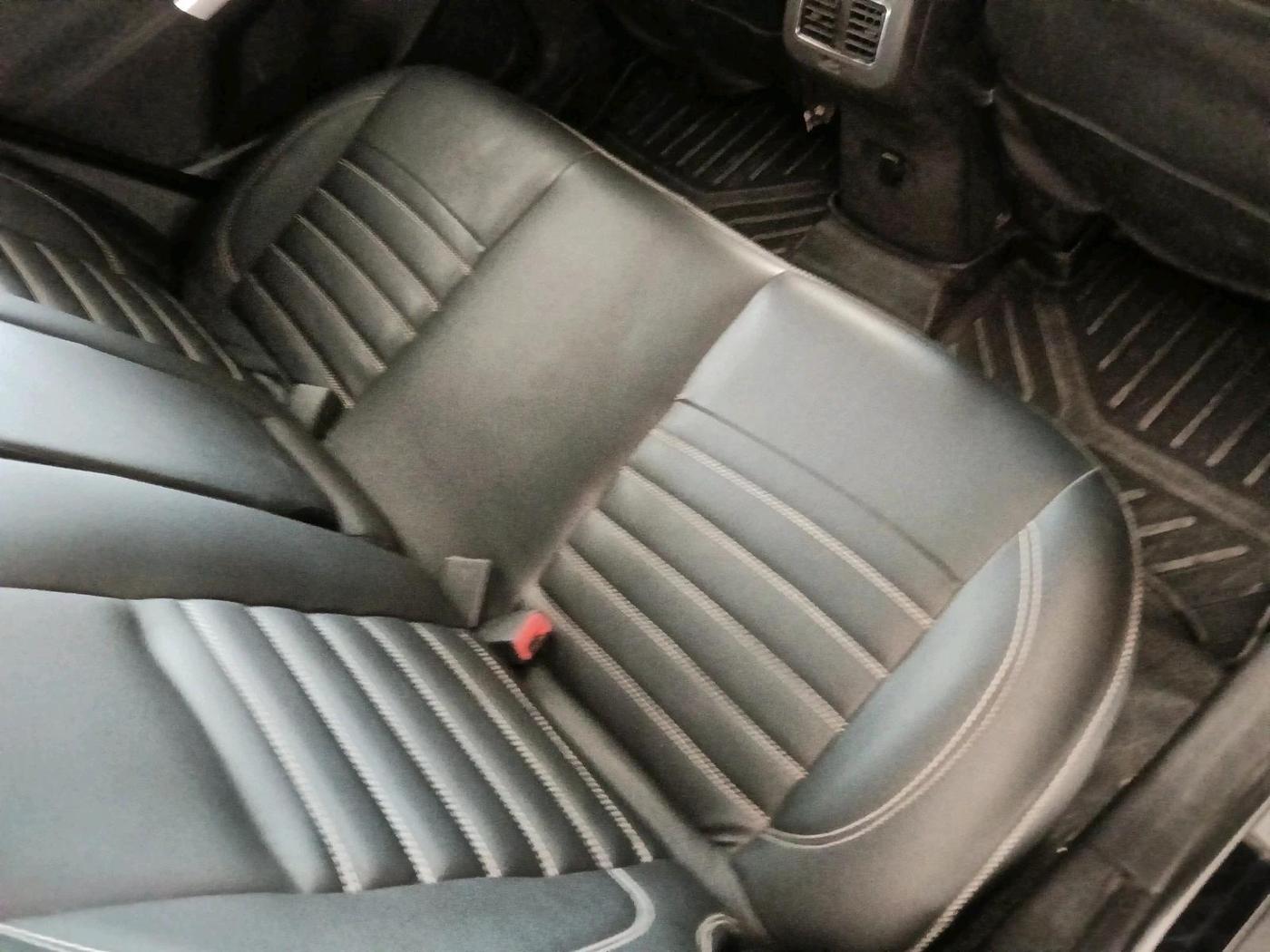 2022 Nissan MAGNITE XV PREMIUM TURBO (O) CVT, Petrol, Automatic, 30,744 km, interior