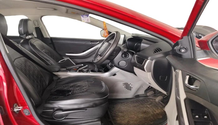 2017 Tata NEXON XZ PLUS PETROL, Petrol, Manual, 38,874 km, interior