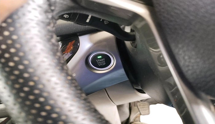 2017 Tata NEXON XZ PLUS PETROL, Petrol, Manual, 38,874 km, interior