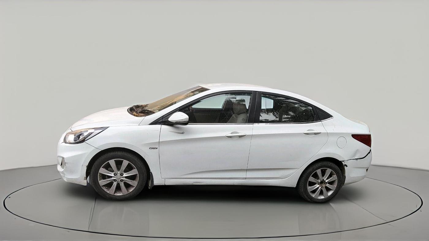 2013 Hyundai Verna FLUIDIC 1.6 CRDI SX, Diesel, Manual, 1,70,794 km, exterior