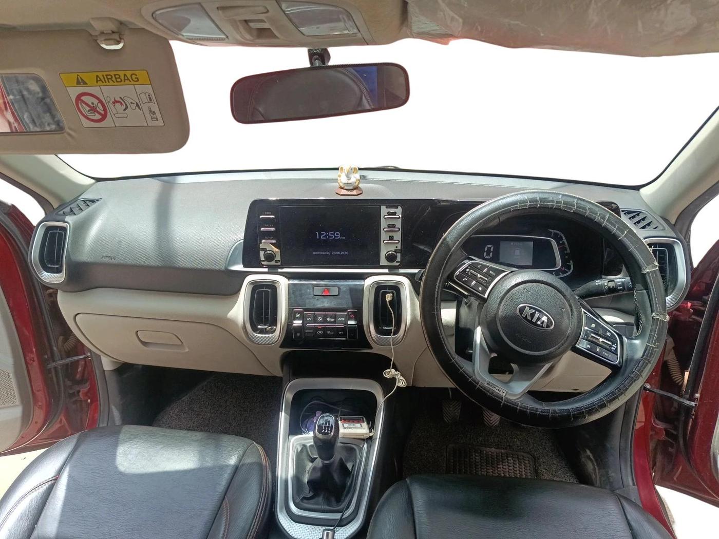 2021 KIA SONET HTX 1.5, Diesel, Manual, 1,11,118 km, interior