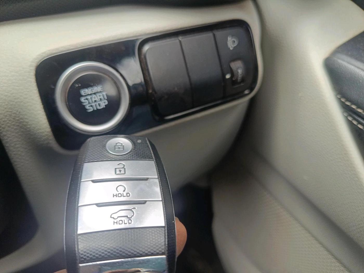 2021 KIA SONET HTX 1.5, Diesel, Manual, 1,11,118 km, interior