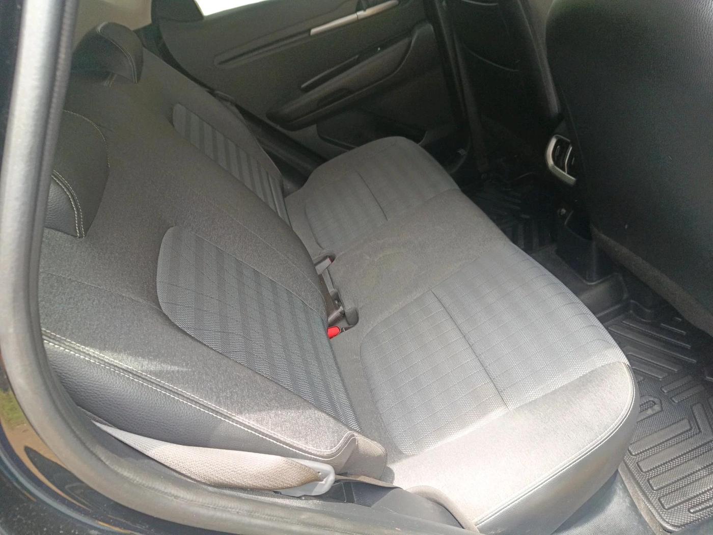 2022 KIA SONET HTK PLUS 1.2, Petrol, Manual, 16,682 km, interior