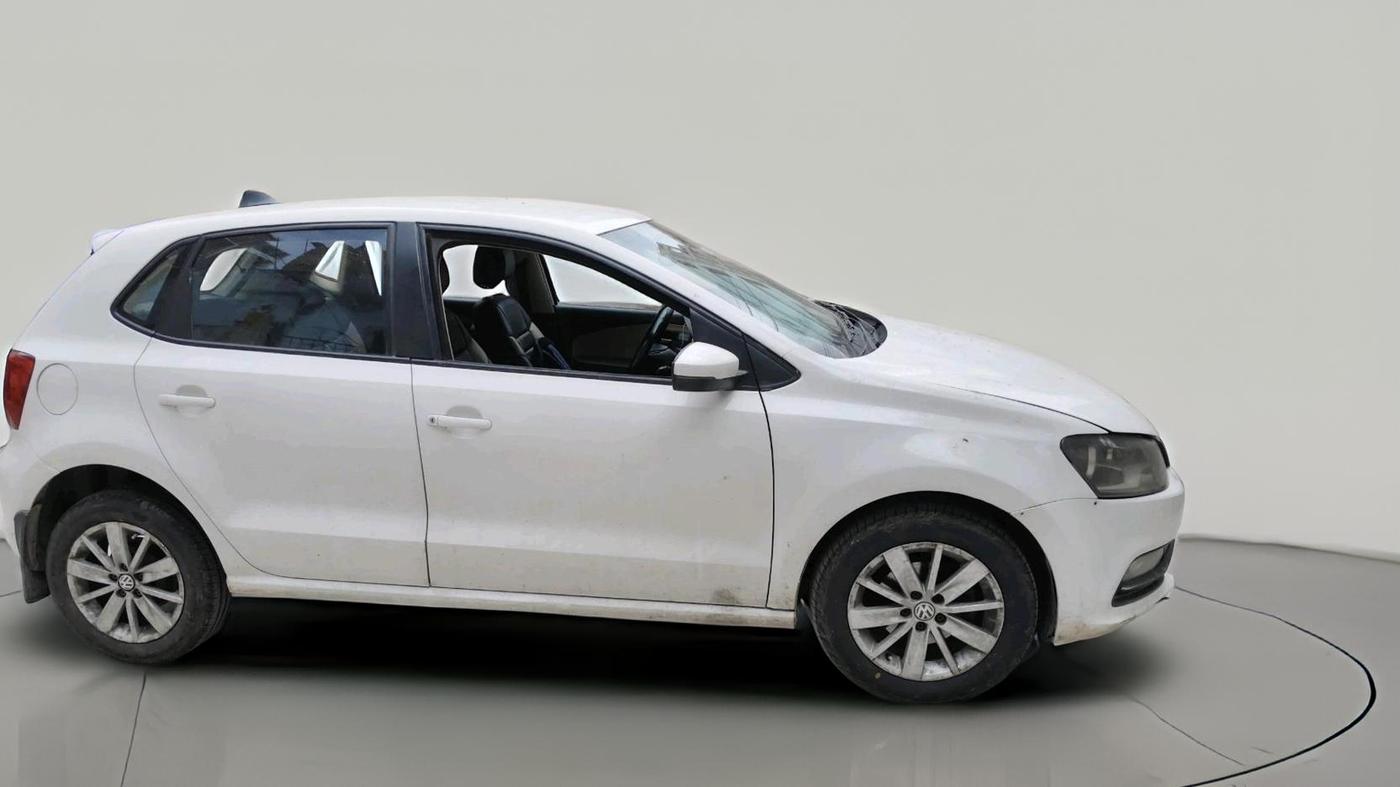 2016 Volkswagen Polo HIGHLINE1.5L, Diesel, Manual, 93,711 km, exterior