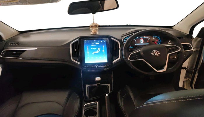 2019 MG HECTOR SHARP 2.0 DIESEL, Diesel, Manual, 1,16,636 km, interior