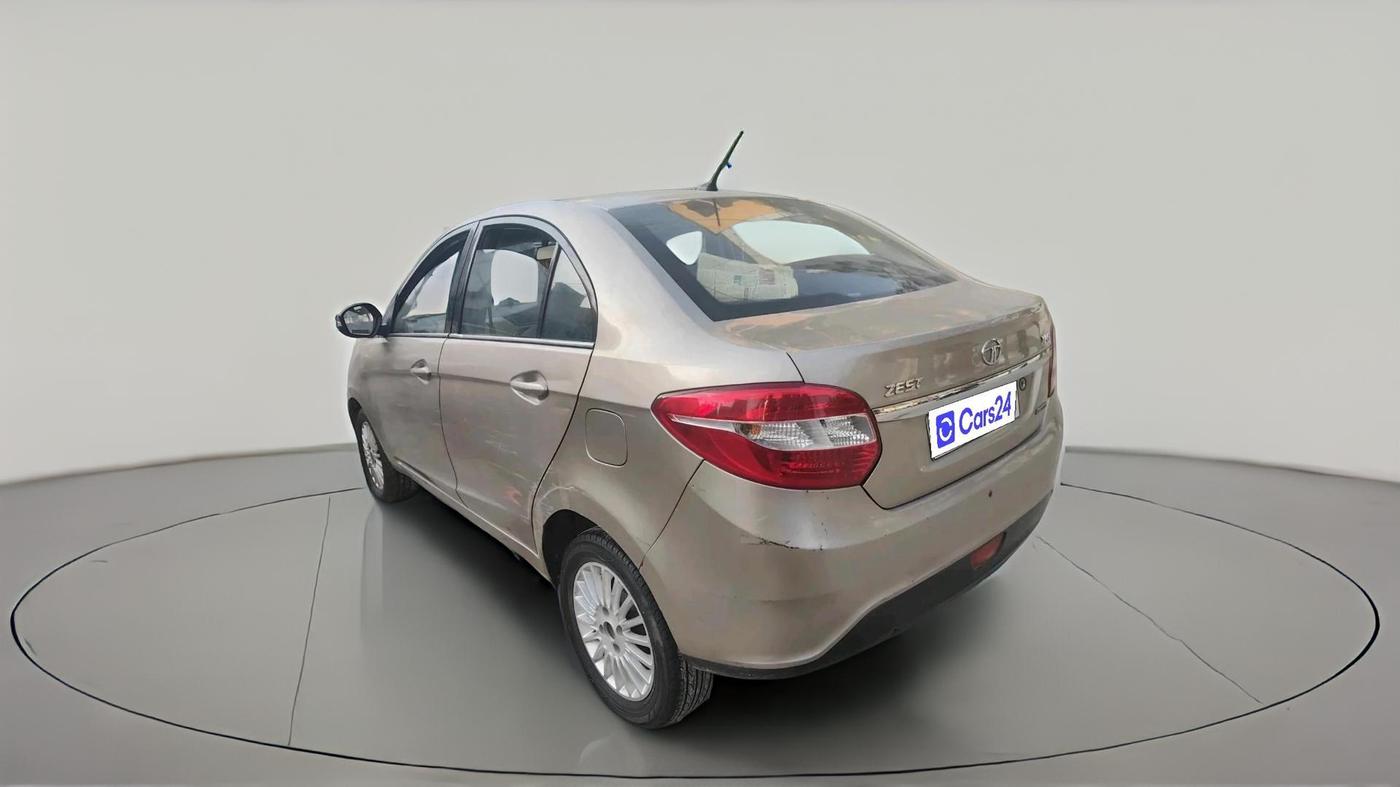 2014 Tata Zest XMA F-TRONIC DIESEL, Diesel, Automatic, 1,16,009 km, exterior