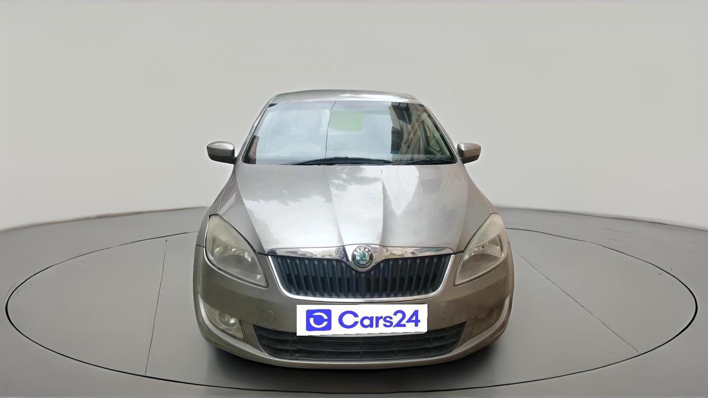 2012 Skoda Rapid AMBITION 1.6 TDI CR MT, Diesel, Manual, 1,24,880 km, exterior
