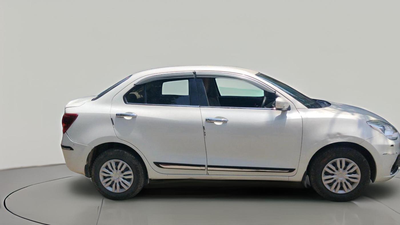 2022 Maruti Dzire VXI AMT, Petrol, Automatic, 86,102 km, exterior