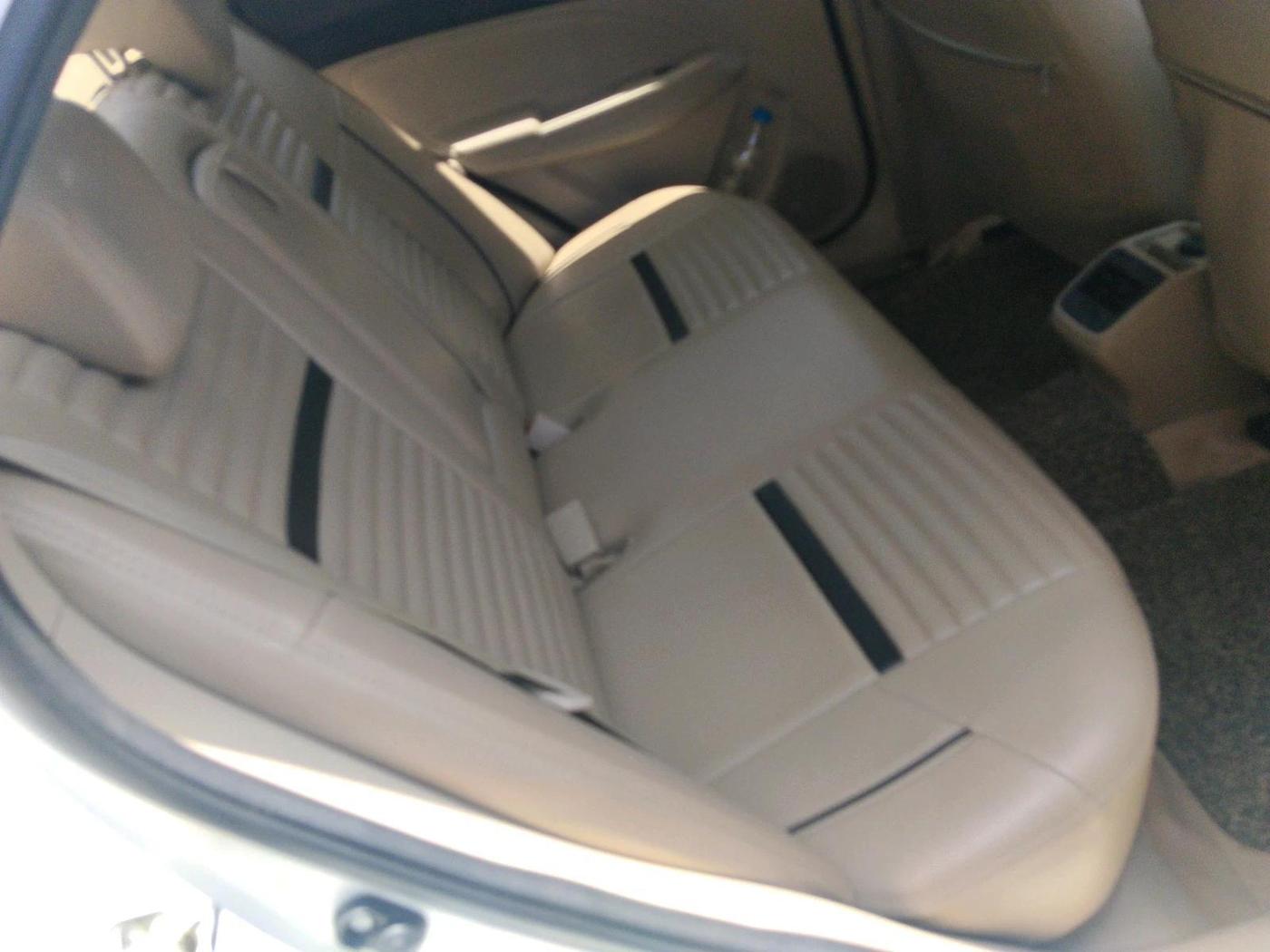 2022 Maruti Dzire VXI AMT, Petrol, Automatic, 86,102 km, interior