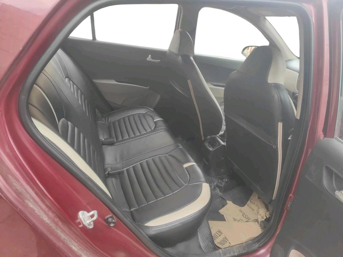 2015 Hyundai Grand i10 ASTA (O) 1.2 KAPPA VTVT, Petrol, Manual, 1,18,582 km, interior
