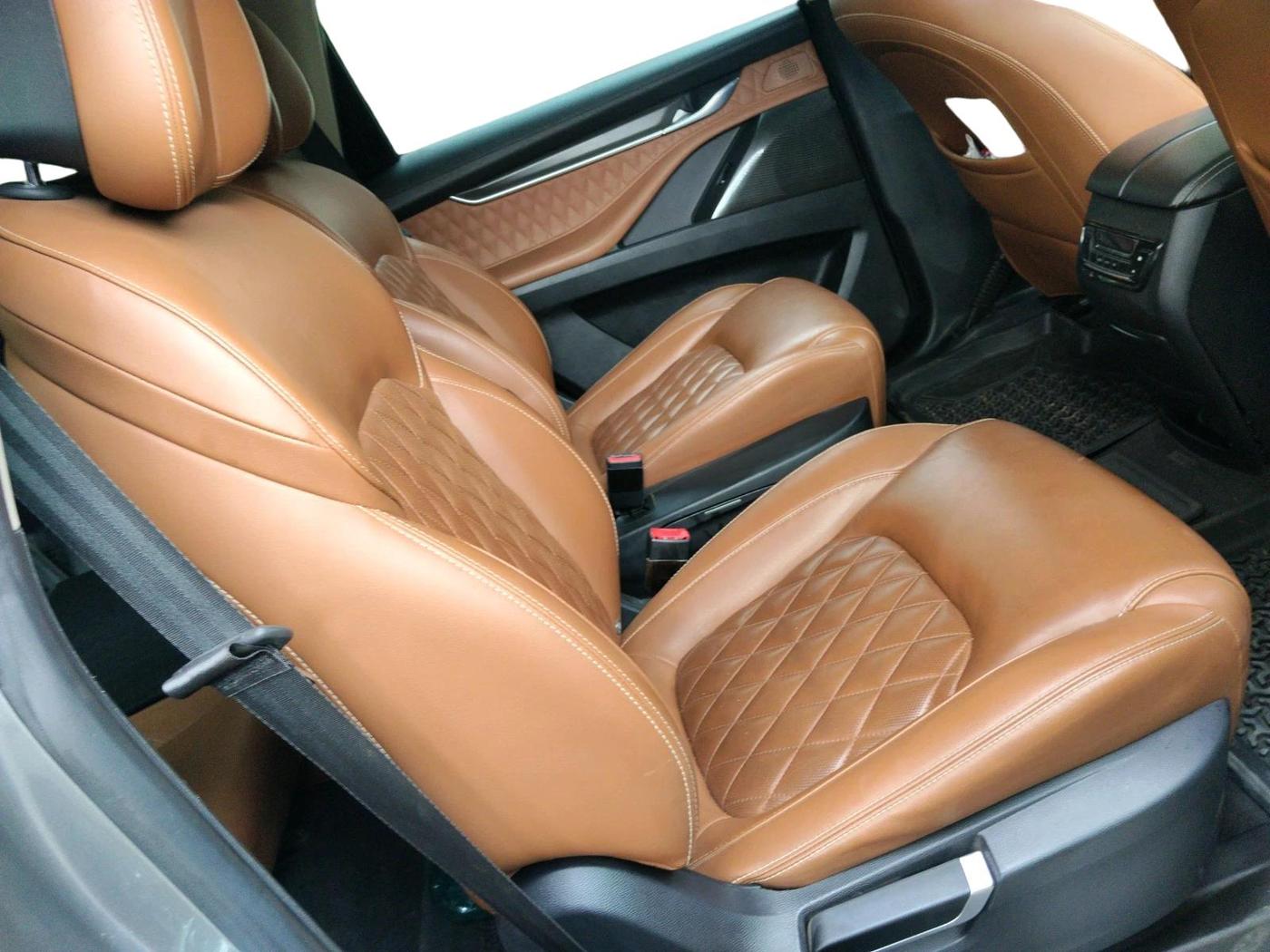 2020 MG GLOSTER SAVVY 6 STR 2.0 TWIN TURBO 4WD, Diesel, Automatic, 1,29,778 km, interior