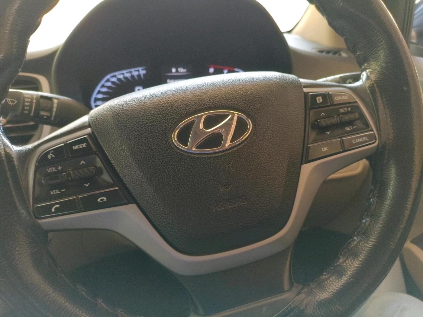 2021 Hyundai Verna SX 1.5 VTVT, Petrol, Manual, 1,02,028 km, interior
