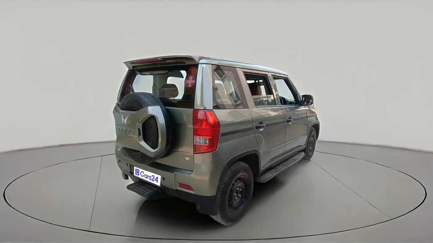 2023 Mahindra BOLERO NEO N 8, Diesel, Manual, 64,302 km, exterior