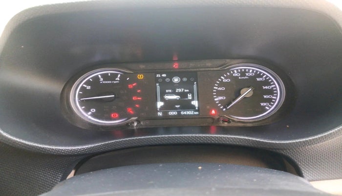 2023 Mahindra BOLERO NEO N 8, Diesel, Manual, 64,302 km, interior