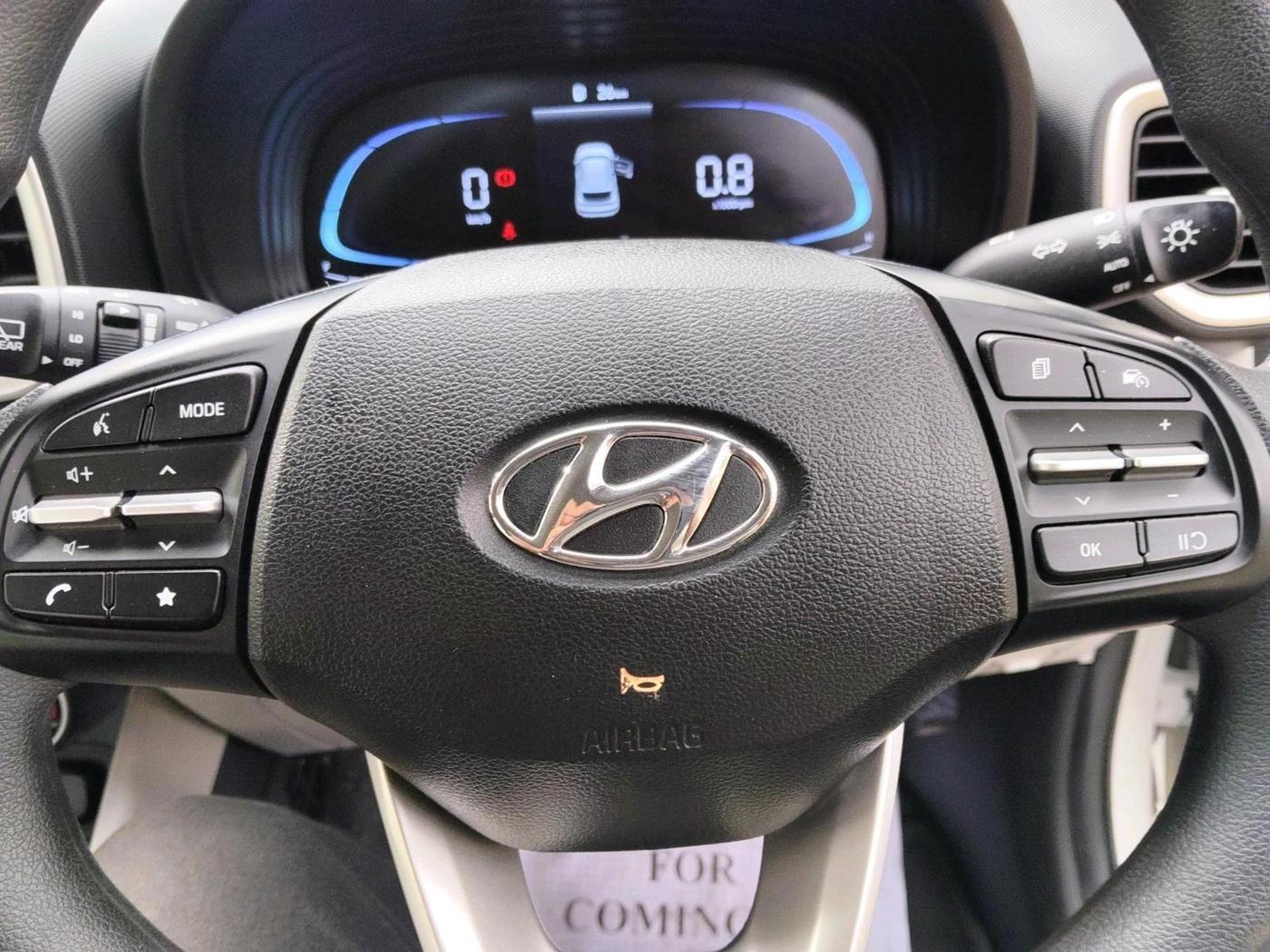 2024 Hyundai VENUE Executive 1.0 Turbo MT, Petrol, Manual, 18,783 km, interior