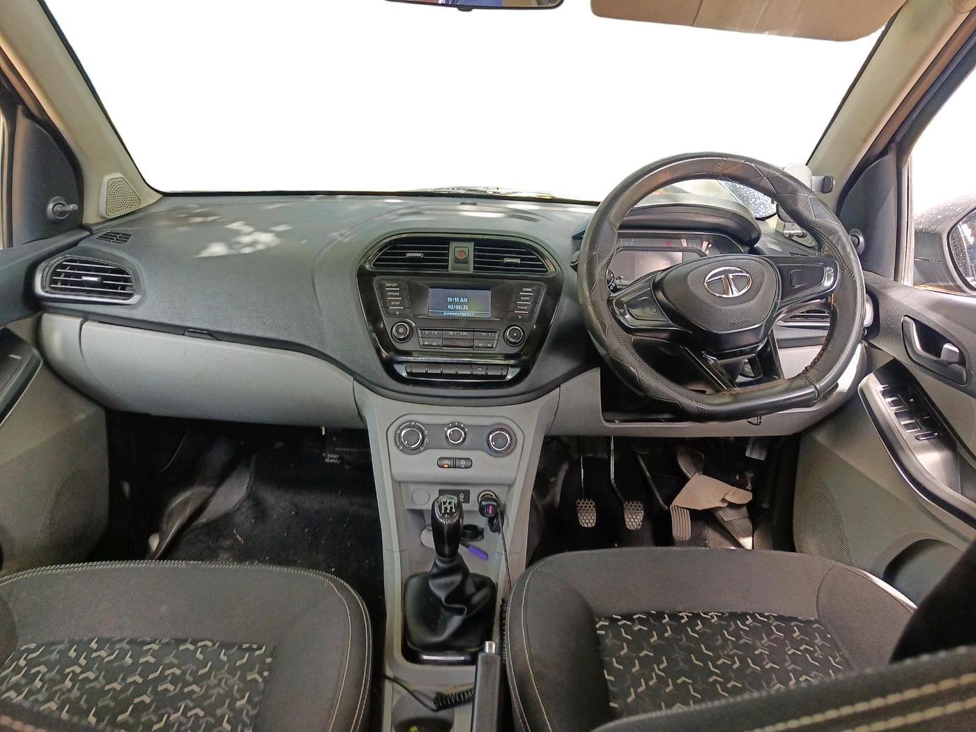 2022 Tata Tiago XM CNG, CNG, Manual, 84,978 km, interior