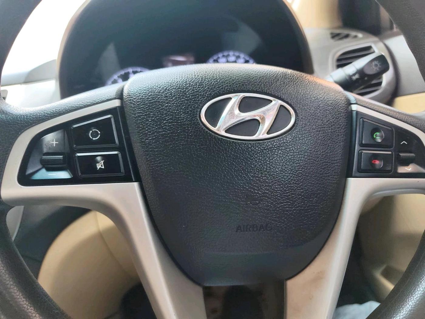 2013 Hyundai Verna FLUIDIC 1.6 VTVT SX, Petrol, Manual, 91,138 km, interior