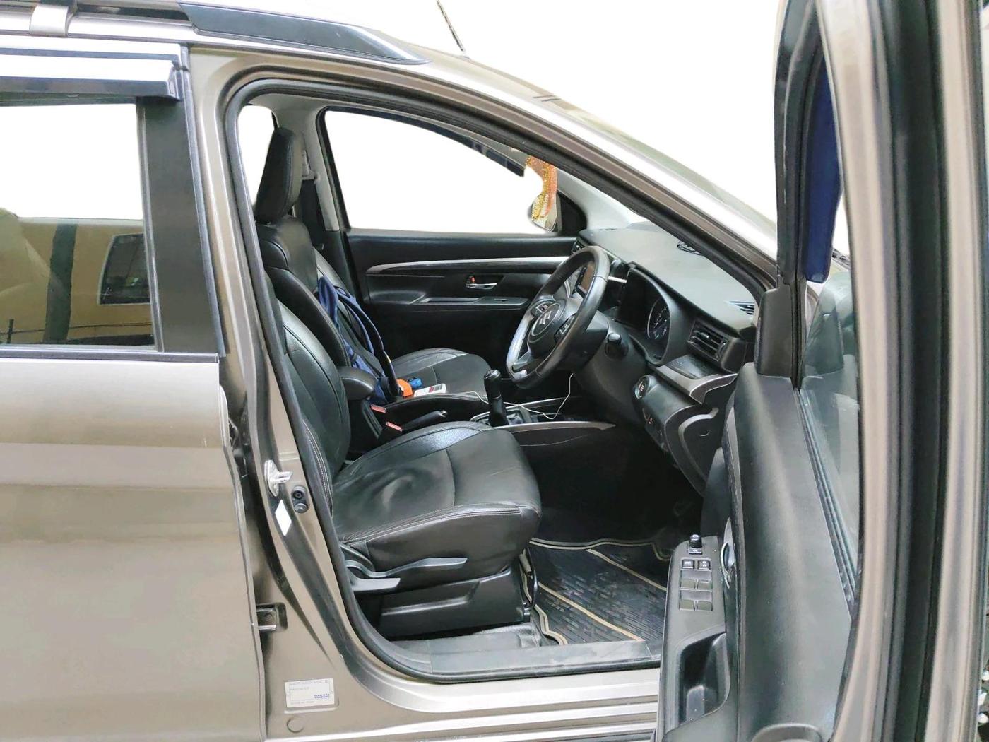 2019 Maruti XL6 ALPHA MT, Petrol, Manual, 34,142 km, interior