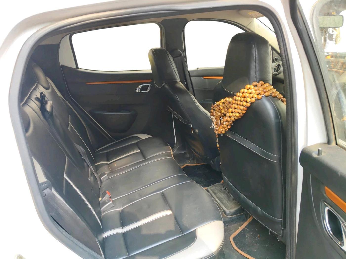 2020 Renault Kwid CLIMBER 1.0 (O), Petrol, Manual, 54,081 km, interior
