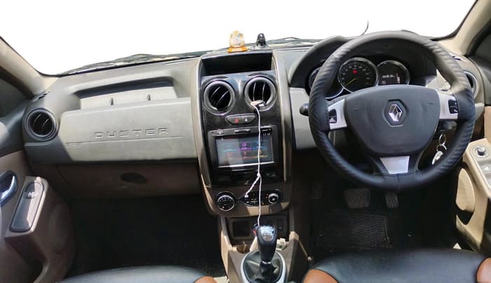 2016 Renault Duster 110 PS RXZ 4X2 AMT DIESEL, Diesel, Automatic, 1,92,820 km, interior