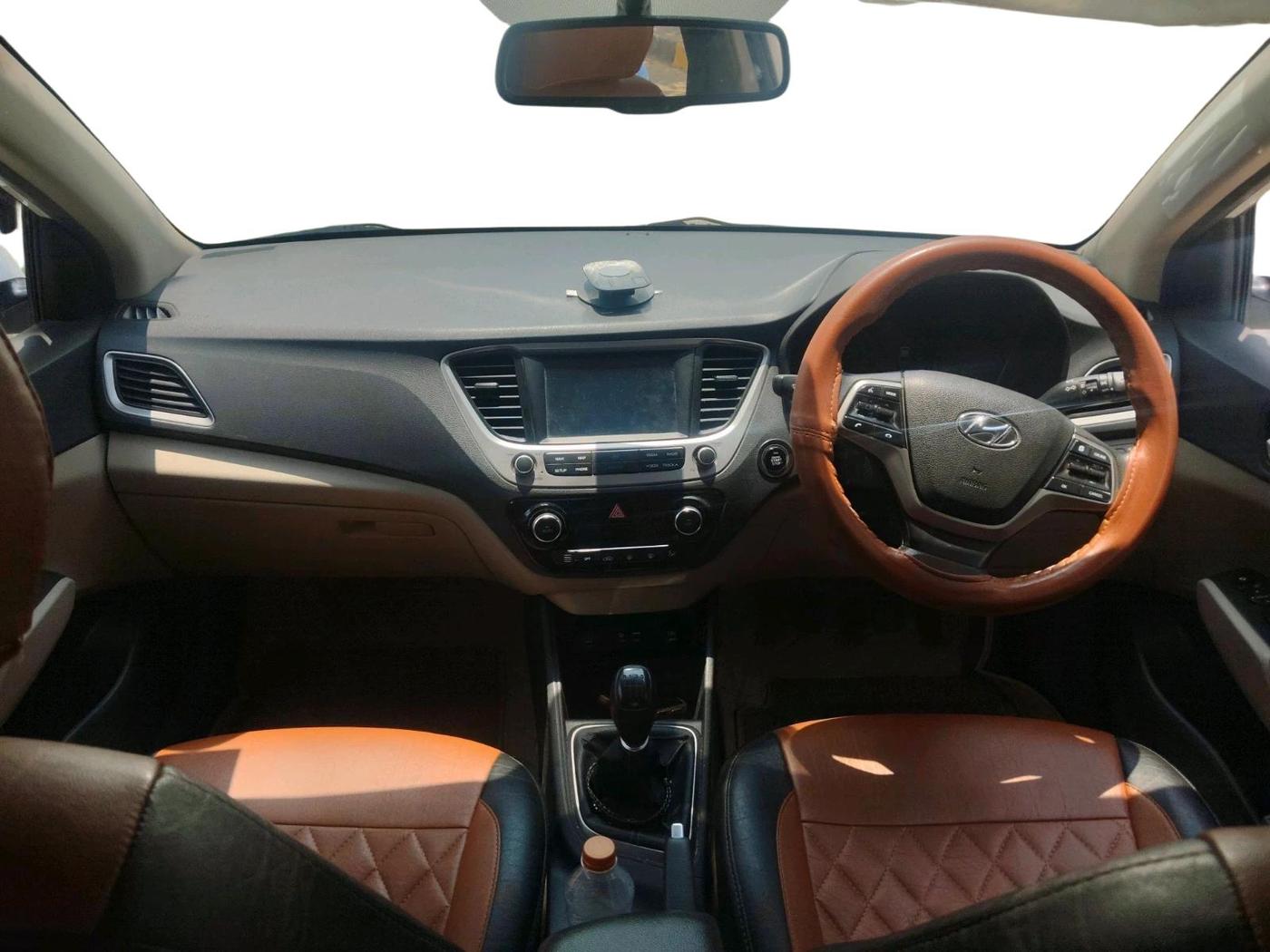 2020 Hyundai Verna 1.6 VTVT SX, Petrol, Manual, 55,036 km, interior