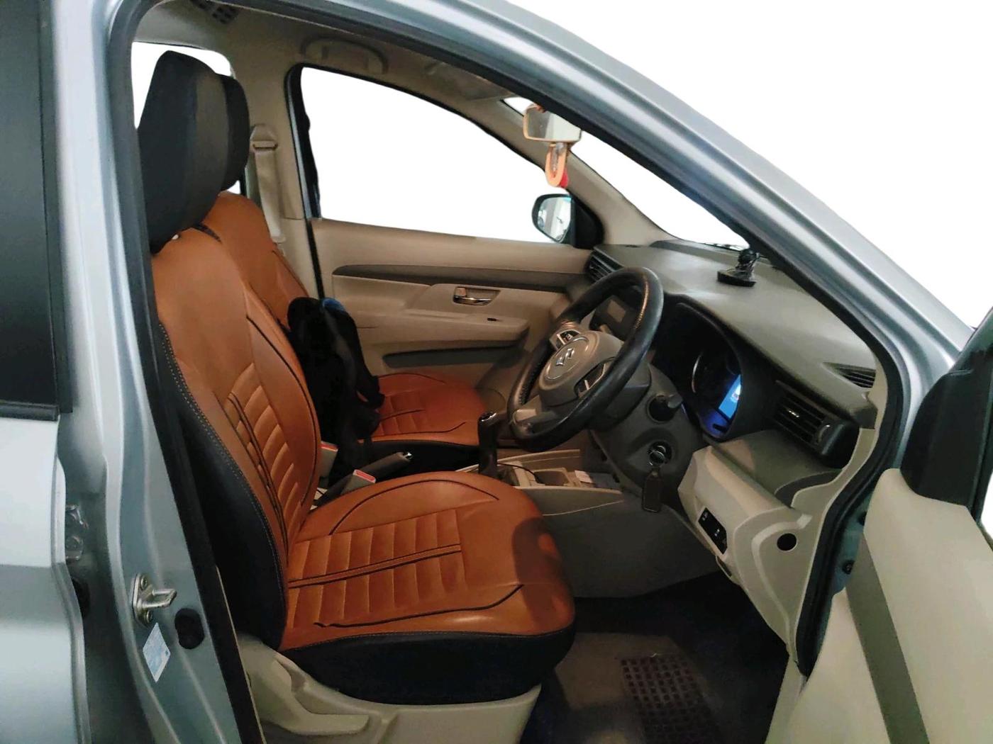 2023 Maruti Ertiga VXi (O), Petrol, Manual, 13,953 km, interior