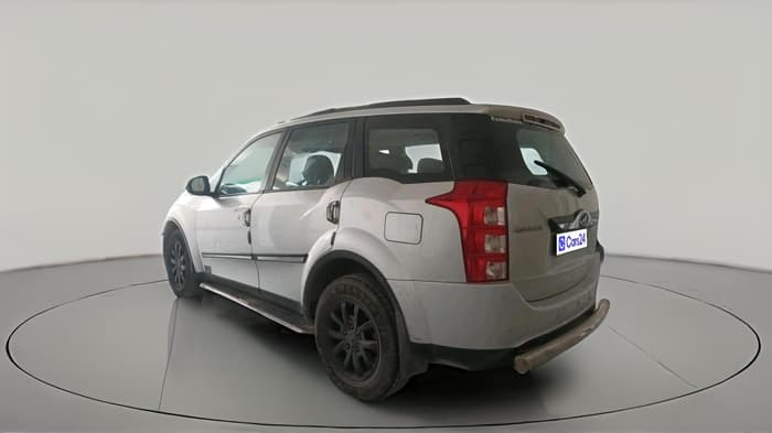 2015 Mahindra XUV500 W8, Diesel, Manual, 1,14,589 km, exterior