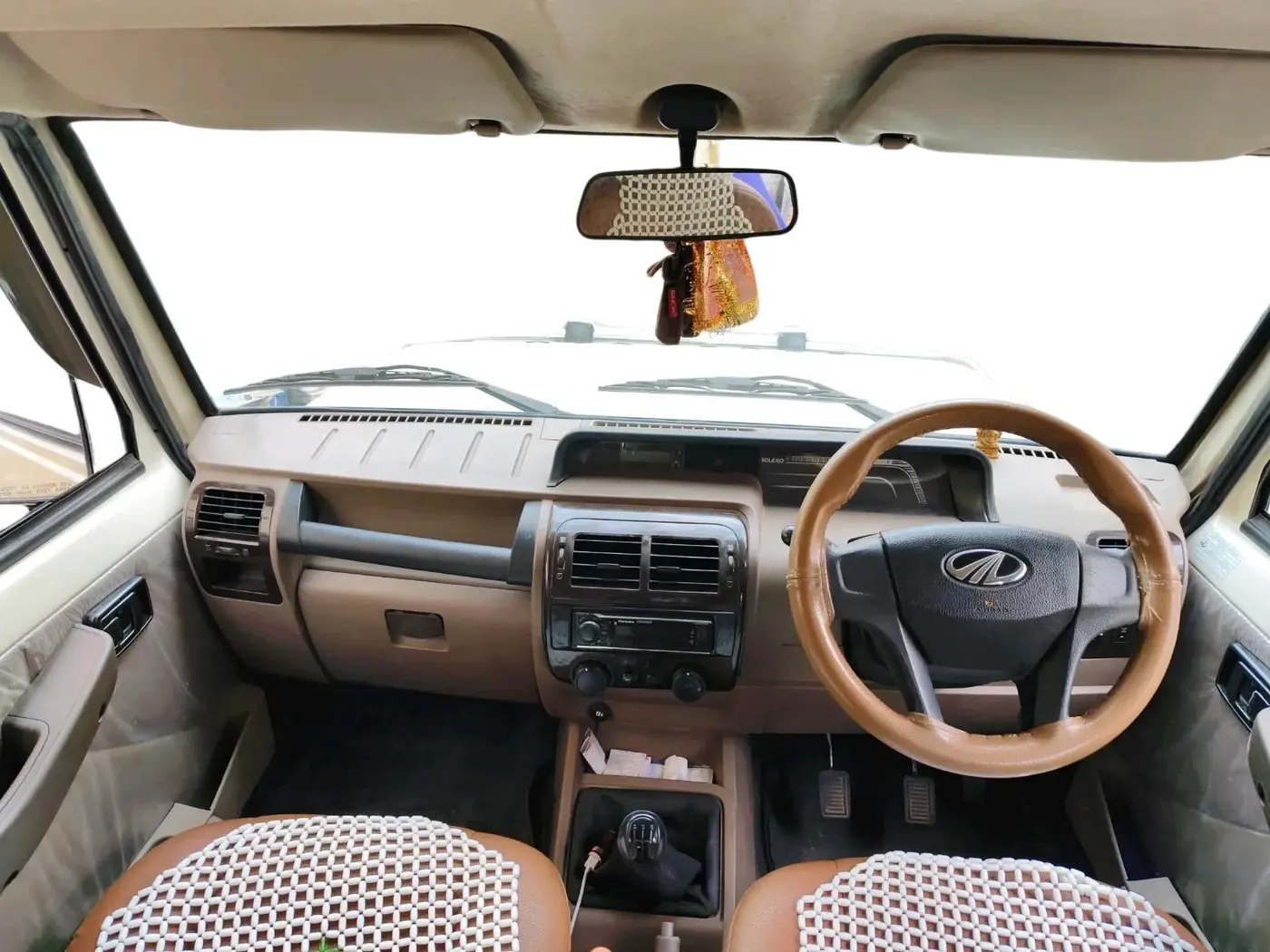 2021 Mahindra Bolero B6 (O), Diesel, Manual, 60,447 km, interior