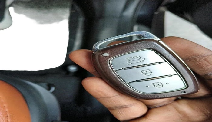 2016 Hyundai Creta SX PLUS AT 1.6 PETROL, Petrol, Automatic, 1,05,832 km, interior