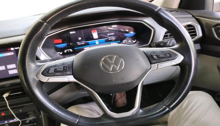 2022 Volkswagen TAIGUN TOPLINE 1.0 TSI MT, Petrol, Manual, 50,048 km, interior