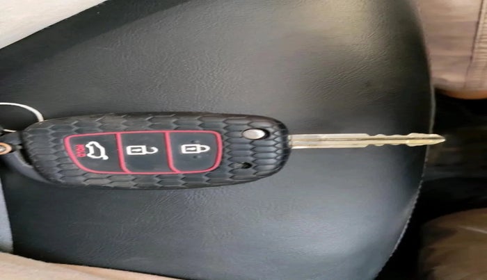 2017 Hyundai Elite i20 ASTA 1.2 DUAL TONE, Petrol, Manual, 1,34,932 km, interior