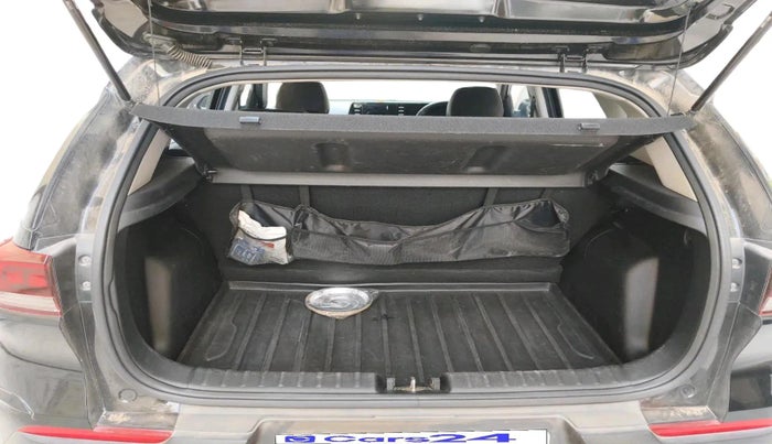 2021 KIA SONET HTX 1.5, Diesel, Manual, 68,993 km, exterior