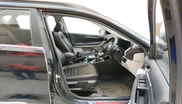 2021 KIA SONET HTX 1.5, Diesel, Manual, 68,993 km, interior