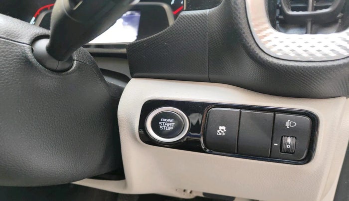 2021 KIA SONET HTX 1.5, Diesel, Manual, 68,993 km, interior