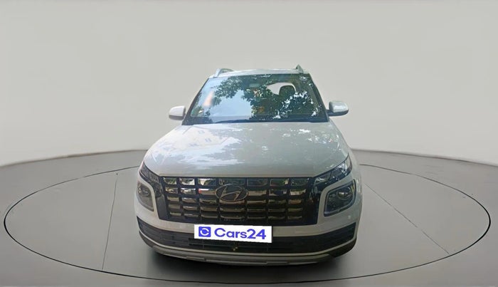 2024 Hyundai VENUE SX 1.2 PETROL, Petrol, Manual, 13,643 km, exterior