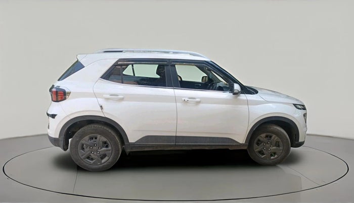 2024 Hyundai VENUE SX 1.2 PETROL, Petrol, Manual, 13,643 km, exterior