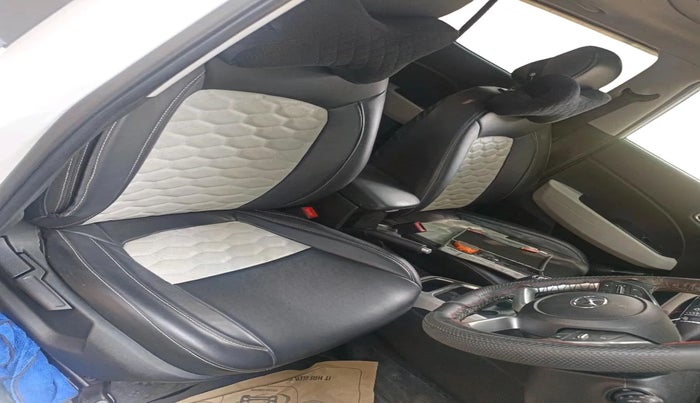 2024 Hyundai VENUE SX 1.2 PETROL, Petrol, Manual, 13,643 km, interior