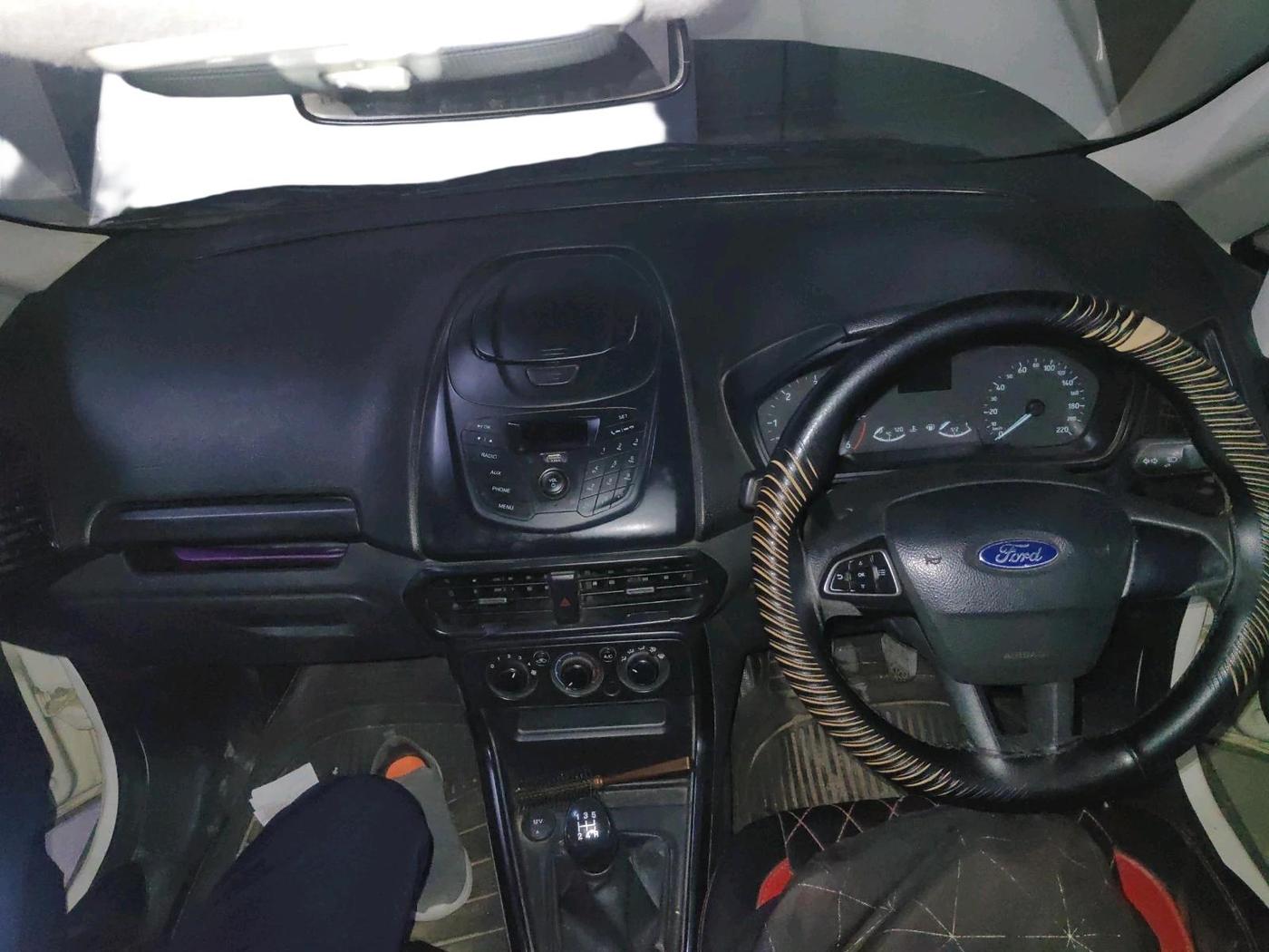 2019 Ford Ecosport AMBIENTE 1.5L DIESEL, Diesel, Manual, 1,24,684 km, interior