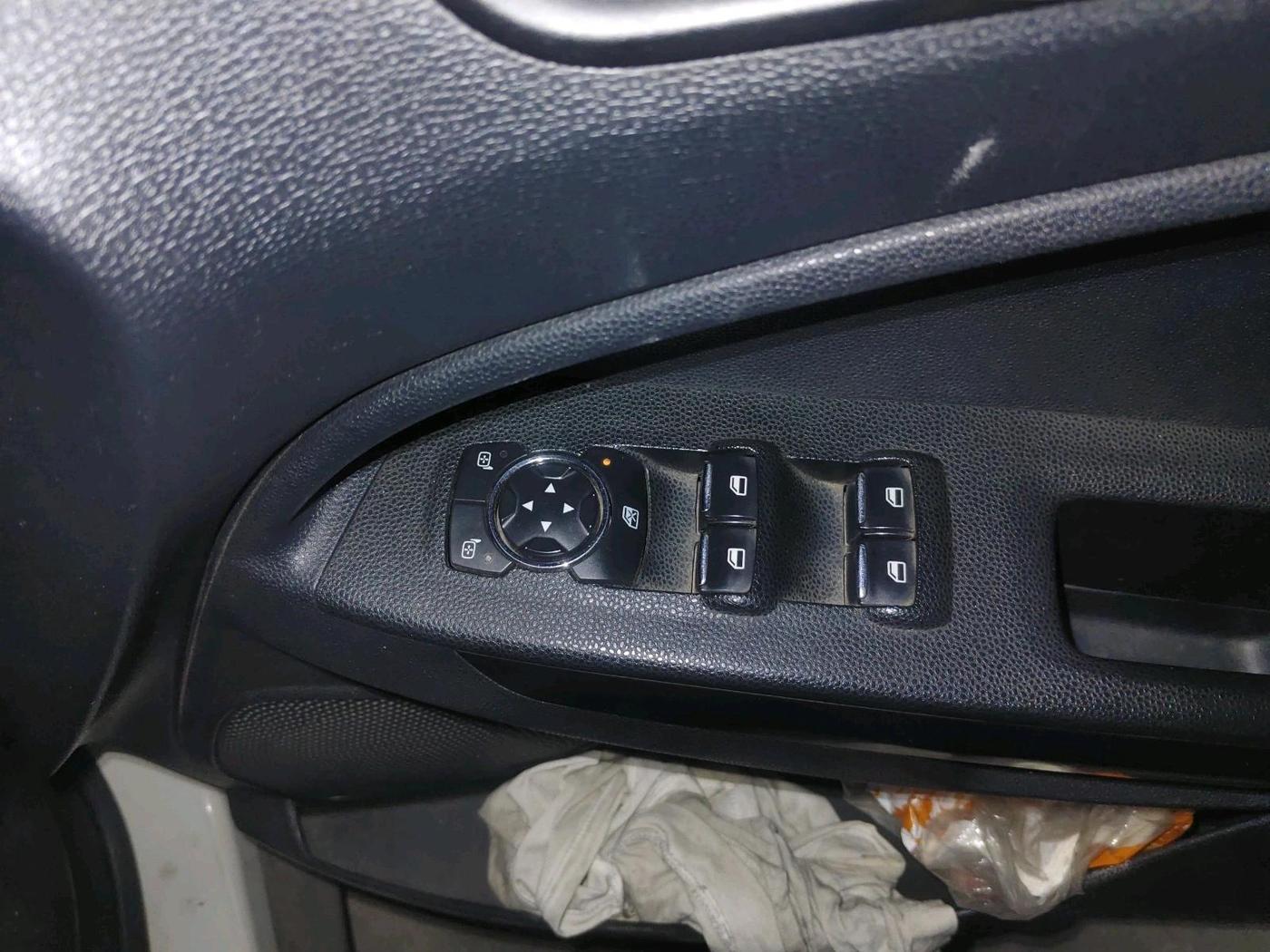 2019 Ford Ecosport AMBIENTE 1.5L DIESEL, Diesel, Manual, 1,24,684 km, interior