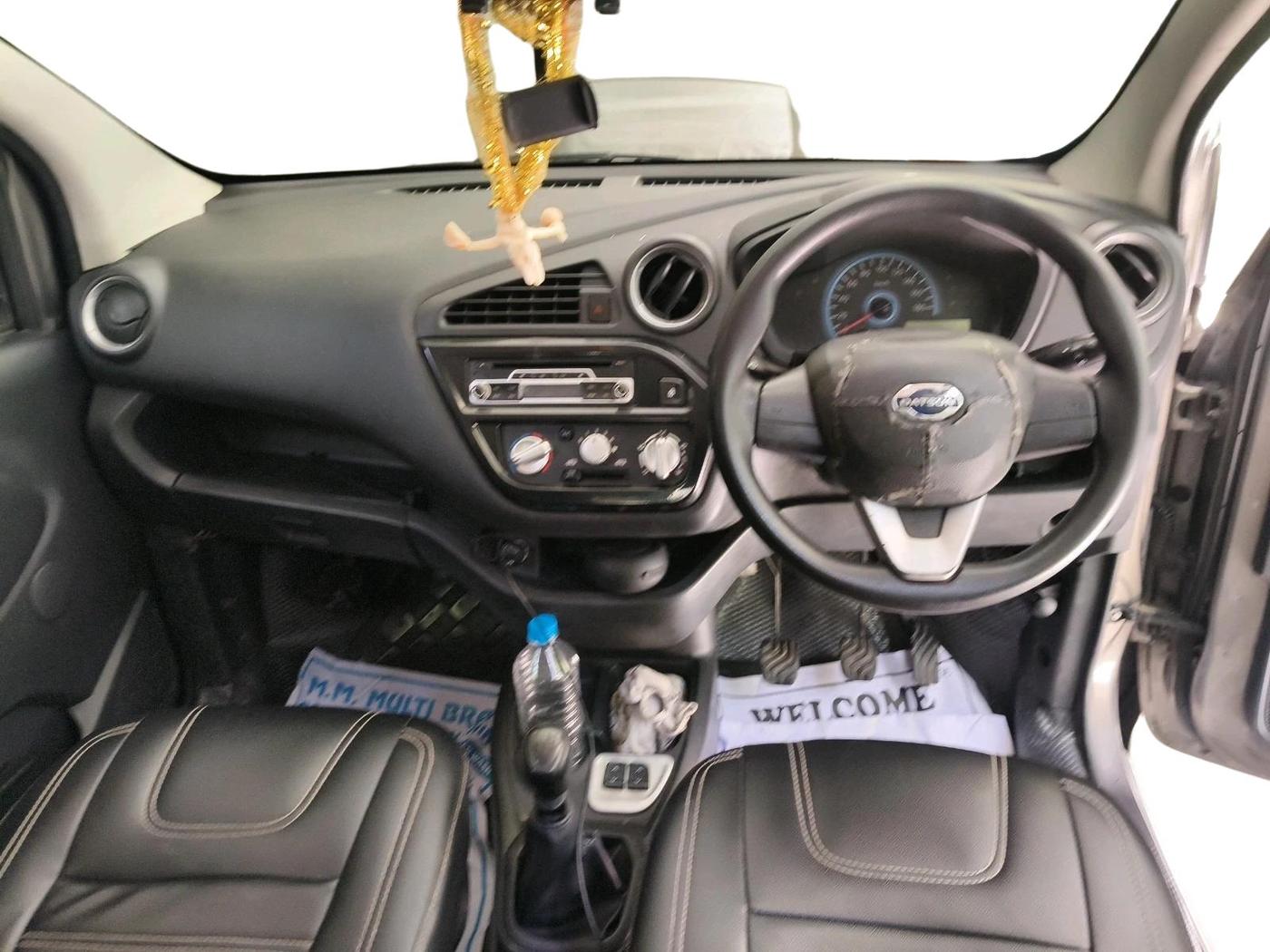 2017 Datsun Redi Go S, Petrol, Manual, 69,052 km, interior