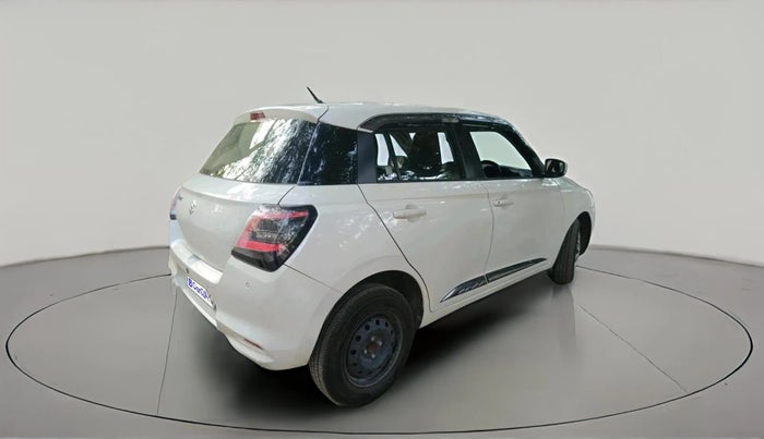 2024 Maruti Swift VXi, Petrol, Manual, 16,885 km, exterior