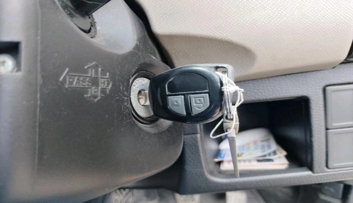 2015 Maruti Wagon R 1.0 VXI, Petrol, Manual, 59,838 km, interior