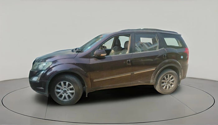 2015 Mahindra XUV500 W10, Diesel, Manual, 1,13,187 km, exterior